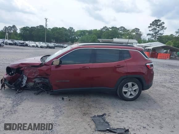 2022 Jeep Compass Altitude с VIN 3C4NJCBB9NT187445, выставлен на аукционе IAAI как лот 42090981 с пробегом 37 168 миль миль и . История ставок и продаж доступна на DreamBid. Изображение 15.