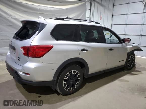 2020 Nissan Pathfinder SV with VIN 5N1DR2BM4LC623493, listed as a Copart auction lot 67711225 with Not provided miles and Salvage title. Bid and sale history available at DreamBid. Image 3.