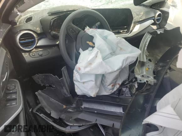 2025 Chevrolet Trax LS с VIN KL77LFEP0SC266230, выставлен на аукционе Copart как лот 66858605 с пробегом Не указан миль и Списание • Salvage title. История ставок и продаж доступна на DreamBid. Изображение 8.