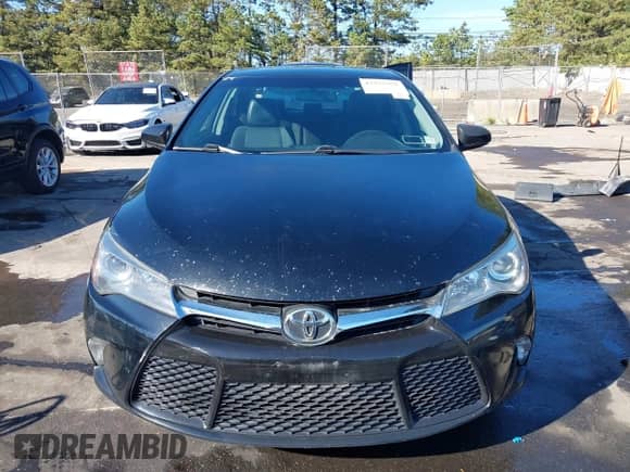 2015 Toyota Camry SE z VIN 4T1BF1FKXFU105471, wystawiony jako IAAI lot #43375351 z przebiegiem 295 099 mil mil oraz . Historia ofert i sprzedaży dostępna na DreamBid. Obrazek 12.