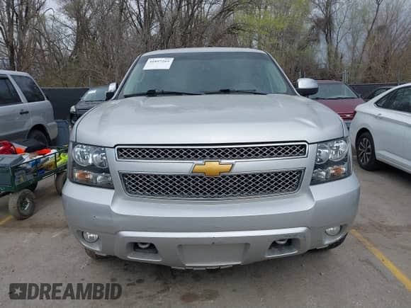 2011 Chevrolet Suburban LTZ с VIN 1GNSKKE35BR290484, выставлен на аукционе IAAI как лот 41897265 с пробегом 223 739 миль миль и . История ставок и продаж доступна на DreamBid. Изображение 12.