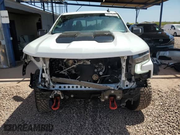2024 Chevrolet Silverado 1500 ZR2 с VIN 3GCUDHE80RG169477, выставлен на аукционе Copart как лот 55579825 с пробегом 34 501 миль миль и Списание • Salvage title. История ставок и продаж доступна на DreamBid. Изображение 5.