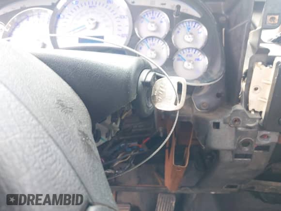 2005 Chevrolet Silverado 1500 Work Truck with VIN 1GCEC14X45Z206936, listed as a IAAI auction lot 42774445 with Not provided miles and . Bid and sale history available at DreamBid. Image 11.