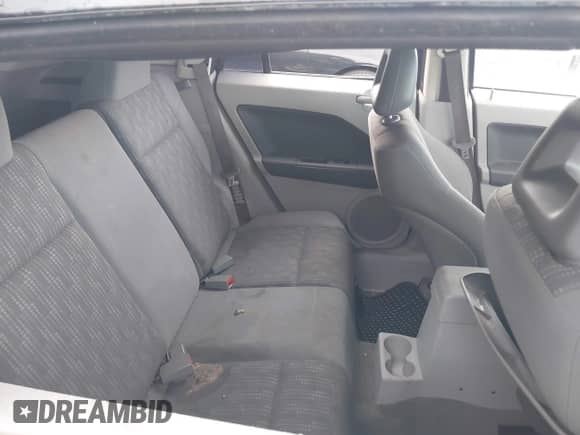 2007 Dodge Caliber с VIN 1B3HB28B07D522596, выставлен на аукционе IAAI как лот 43292072 с пробегом 166 879 миль миль и . История ставок и продаж доступна на DreamBid. Изображение 8.