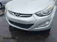 2015 Hyundai Elantra SE с VIN KMHDH4AE4FU279106, выставлен на аукционе IAAI как лот 43072976 с пробегом 57 407 миль миль и . История ставок и продаж доступна на DreamBid. Изображение 17.