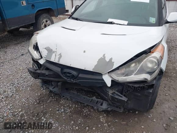 2014 Hyundai Veloster with VIN KMHTC6AD7EU217470, listed as a IAAI auction lot 41286296 with 150,034 mi miles and . Bid and sale history available at DreamBid. Image 6.