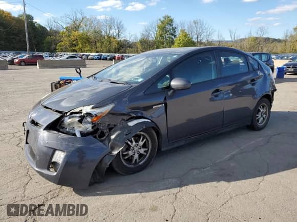 2010 Toyota Prius III with VIN JTDKN3DU3A0144667, listed as a Copart auction lot 86122085 with 194,170 mi miles and Salvage title. Bid and sale history available at DreamBid. Image 1.