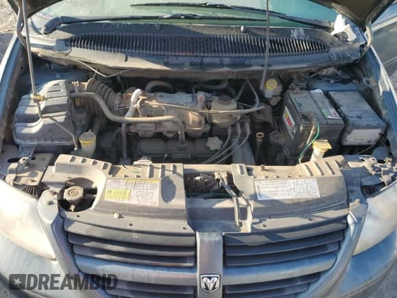 2005 Dodge Caravan SXT with VIN 2D4GP44L35R497048, listed as a Copart auction lot 81522315 with 238,649 mi miles and Clean title. Bid and sale history available at DreamBid. Image 12.