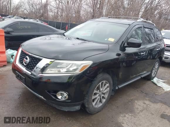 2015 Nissan Pathfinder Platinum z VIN 5N1AR2MM9FC675299, wystawiony jako IAAI lot #41509477 z przebiegiem 95 300 mil mil oraz . Historia ofert i sprzedaży dostępna na DreamBid. Obrazek 2.