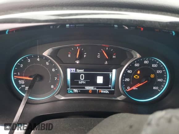 2018 Chevrolet Traverse Premier z VIN 1GNERKKW9JJ100786, wystawiony jako Copart lot #71393895 z przebiegiem 162 859 mil mil oraz Szkoda całkowita • Salvage title. Historia ofert i sprzedaży dostępna na DreamBid. Obrazek 9.