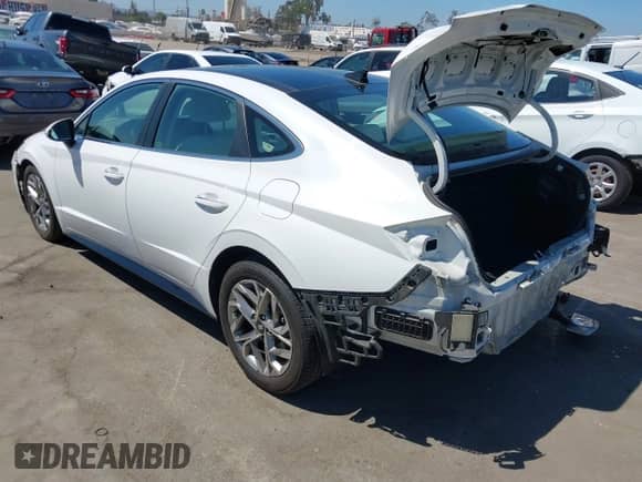 2021 Hyundai Sonata SEL с VIN KMHL14JA0MA151831, выставлен на аукционе IAAI как лот 43013104 с пробегом 90 519 миль миль и . История ставок и продаж доступна на DreamBid. Изображение 3.