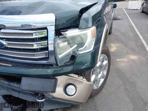 2013 Ford F-150 XL with VIN 1FTFW1EF9DKE08938, listed as a IAAI auction lot 43392604 with 166,881 mi miles and . Bid and sale history available at DreamBid. Image 18.