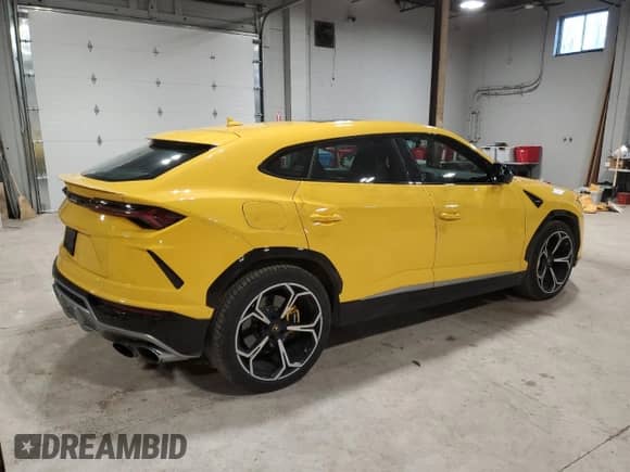 2019 Lamborghini Urus with VIN ZPBCA1ZL2KLA01075, listed as a Copart auction lot 80477864 with 91,739 mi miles and Clean title. Bid and sale history available at DreamBid. Image 3.