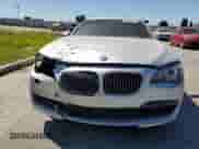 2012 BMW 7 Series 750Li с VIN WBAKB8C5XCC965182, выставлен на аукционе Copart как лот 68873985 с пробегом Не указан миль и Списание • Salvage title. История ставок и продаж доступна на DreamBid. Изображение 5.