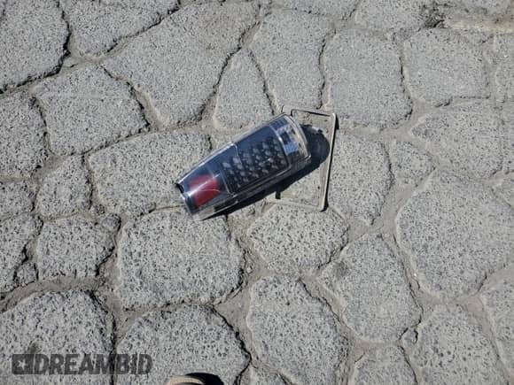 1994 GMC Sierra 1500 with VIN 1GTDC14Z8RZ554211, listed as a Copart auction lot 58243655 with 163,522 mi miles and Salvage title. Bid and sale history available at DreamBid. Image 12.