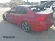 2015 BMW 3 Series 328i z VIN WBA3A5G53FNS84712, wystawiony jako IAAI lot #43074139 z przebiegiem Nie podano mil oraz . Historia ofert i sprzedaży dostępna na DreamBid. Obrazek 3.