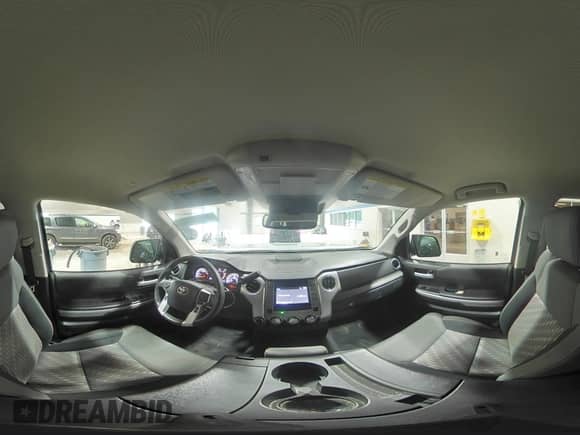2019 Toyota Tundra SR с VIN 5TFUM5F1XKX081988, выставлен на аукционе Copart как лот 54347595 с пробегом 169 466 миль миль и Списание • Salvage title. История ставок и продаж доступна на DreamBid. Изображение 14.