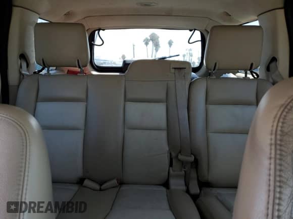 2006 Ford Explorer XLT z VIN 1FMEU73886UB40833, wystawiony jako Copart lot #67680445 z przebiegiem 246 015 mil mil oraz Szkoda całkowita • Salvage title. Historia ofert i sprzedaży dostępna na DreamBid. Obrazek 10.