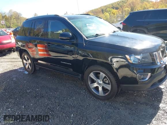 2017 Jeep Compass High Altitude с VIN 1C4NJDEB1HD100407, выставлен на аукционе IAAI как лот 43481056 с пробегом 86 682 миль миль и . История ставок и продаж доступна на DreamBid. Изображение 1.