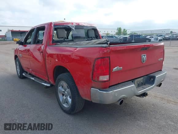 2017 Ram 1500 Big Horn z VIN 3C6RR7LT7HG602713, wystawiony jako IAAI lot #42673138 z przebiegiem 52 603 mil mil oraz . Historia ofert i sprzedaży dostępna na DreamBid. Obrazek 3.