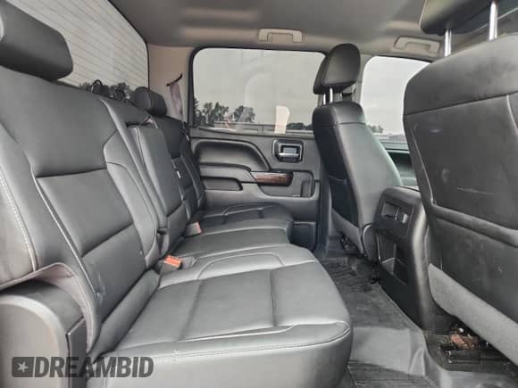 2017 GMC Sierra 1500 SLT z VIN 3GTU2NEC4HG264843, wystawiony jako Copart lot #66630555 z przebiegiem 145 219 mil mil oraz Szkoda całkowita • Salvage title. Historia ofert i sprzedaży dostępna na DreamBid. Obrazek 10.