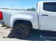 2015 Chevrolet Colorado 2WD WT с VIN 1GCGSAEA8F1132376, выставлен на аукционе IAAI как лот 41853665 с пробегом 143 554 миль миль и . История ставок и продаж доступна на DreamBid. Изображение 6.