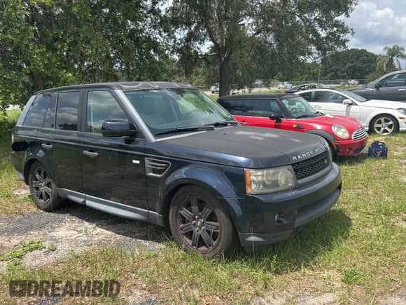 2010 Land Rover Range Rover Sport HSE with VIN SALSF2D41AA251579, listed as a Copart auction lot 59035625 with 243,104 mi miles and Clean title. Bid and sale history available at DreamBid. Image 1.