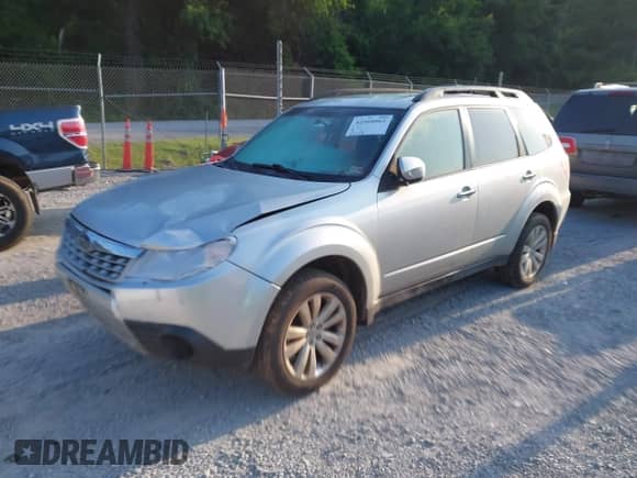 2011 Subaru Forester X Premium with VIN JF2SHADCXBH741354, listed as a IAAI auction lot 42568062 with 205,768 mi miles and . Bid and sale history available at DreamBid. Image 2.