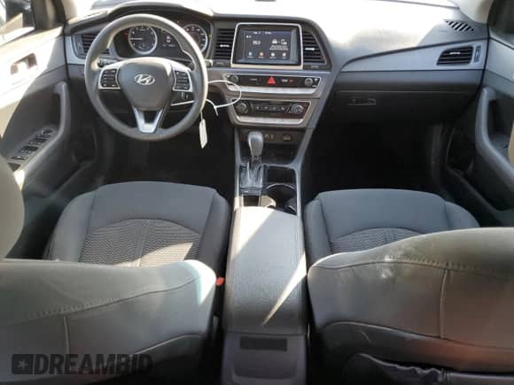 2018 Hyundai Sonata SE with VIN 5NPE24AF2JH724819, listed as a Copart auction lot 70545335 with 185,807 mi miles and Salvage title. Bid and sale history available at DreamBid. Image 8.