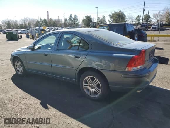 2005 Volvo S60 с VIN YV1RH592052442462, выставлен на аукционе Copart как лот 50829495 с пробегом 143 983 миль миль и Списание • Salvage title. История ставок и продаж доступна на DreamBid. Изображение 2.