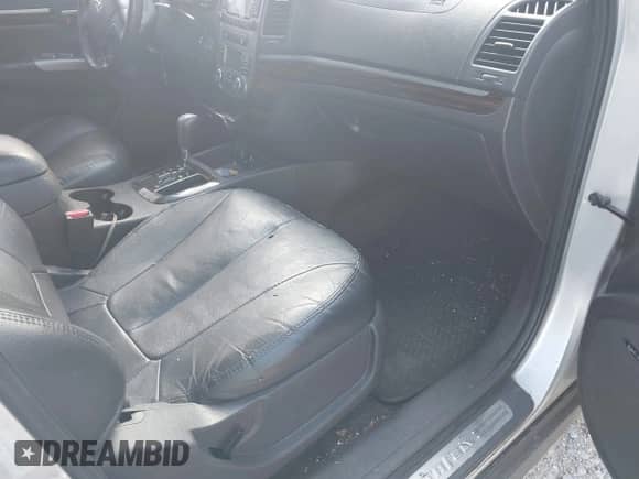 2011 Hyundai Santa Fe Limited с VIN 5XYZK4AGXBG062197, выставлен на аукционе IAAI как лот 43348084 с пробегом 205 704 миль миль и . История ставок и продаж доступна на DreamBid. Изображение 5.