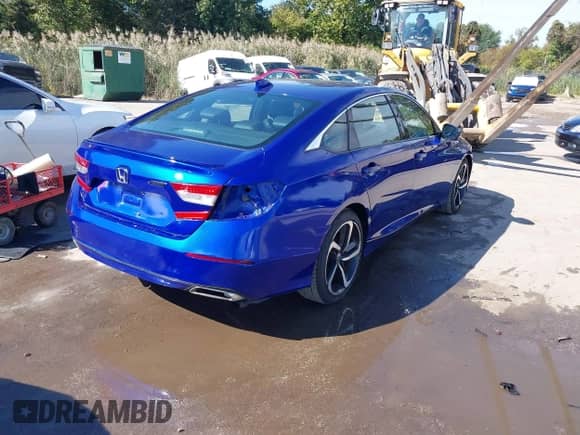 2019 Honda Accord Sport with VIN 1HGCV1F34KA094095, listed as a IAAI auction lot 43441565 with 72,821 mi miles and . Bid and sale history available at DreamBid. Image 4.