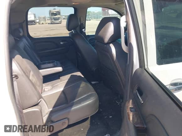 2012 GMC Sierra 1500 Denali z VIN 3GTP2XE27CG294122, wystawiony jako IAAI lot #42655182 z przebiegiem 194 073 mil mil oraz . Historia ofert i sprzedaży dostępna na DreamBid. Obrazek 8.