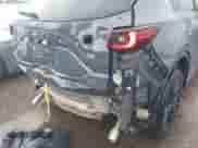 2023 Mazda CX-5 S Carbon Edition z VIN JM3KFBCM7P0104374, wystawiony jako IAAI lot #42329421 z przebiegiem 27 575 mil mil oraz . Historia ofert i sprzedaży dostępna na DreamBid. Obrazek 6.