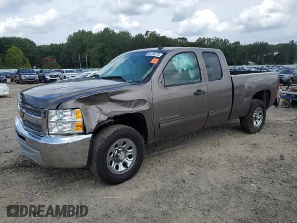 2012 Chevrolet Silverado 1500 LS z VIN 1GCRCREA5CZ251228, wystawiony jako Copart lot #64784515 z przebiegiem 236 651 mil mil oraz Szkoda całkowita • Salvage title. Historia ofert i sprzedaży dostępna na DreamBid. Obrazek 1.