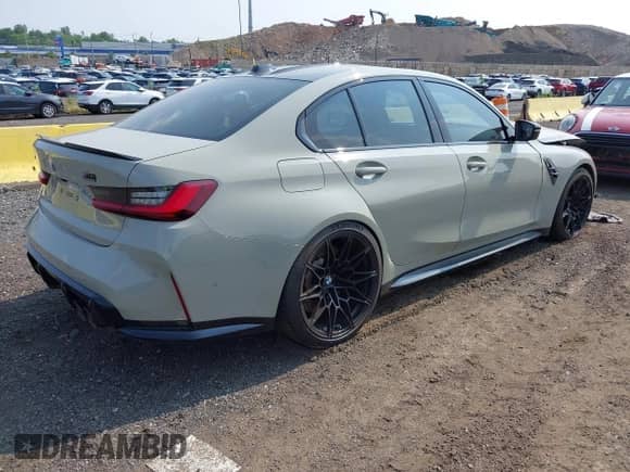 2024 BMW M3 Competition xDrive with VIN WBS43AY00RFS67290, listed as a IAAI auction lot 42329346 with 10,792 mi miles and . Bid and sale history available at DreamBid. Image 4.