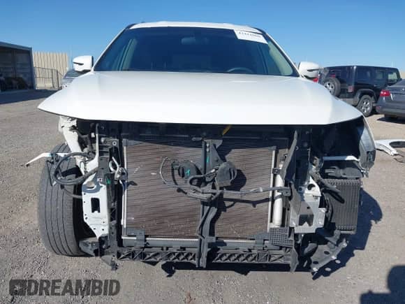 2020 Nissan Pathfinder S z VIN 5N1DR2AN2LC630730, wystawiony jako IAAI lot #43412060 z przebiegiem 50 394 mil mil oraz . Historia ofert i sprzedaży dostępna na DreamBid. Obrazek 6.