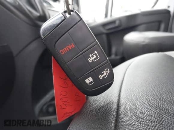 2025 Ram ProMaster Cargo Tradesman с VIN 3C6LRVDG9SE513966, выставлен на аукционе IAAI как лот 42427460 с пробегом 37 397 миль миль и . История ставок и продаж доступна на DreamBid. Изображение 11.