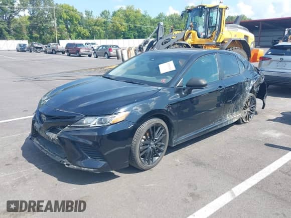 2019 Toyota Camry LE с VIN 4T1B11HK8KU256007, выставлен на аукционе IAAI как лот 42930126 с пробегом 107 264 миль миль и . История ставок и продаж доступна на DreamBid. Изображение 2.
