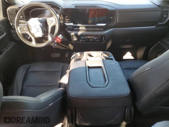 2024 Chevrolet Silverado 1500 LT with VIN 1GCRACEDXRZ228033, listed as a Copart auction lot 76419014 with 40,129 mi miles and Salvage title. Bid and sale history available at DreamBid. Image 8.