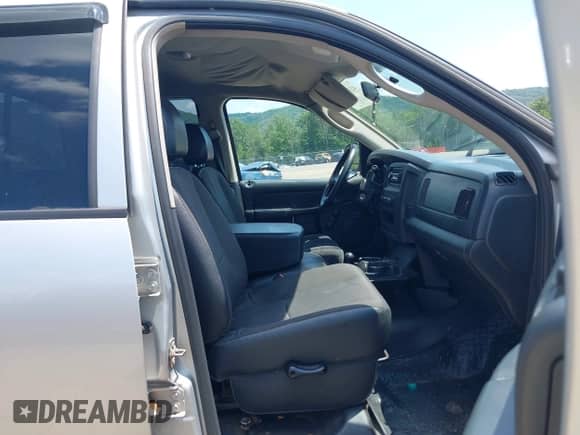 2003 Dodge 1500 ST with VIN 1D7HU18N63J505347, listed as a IAAI auction lot 42680435 with 175,549 mi miles and . Bid and sale history available at DreamBid. Image 5.