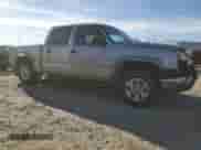 2004 Chevrolet Silverado 1500 LT с VIN 2GCEK13T041434585, выставлен на аукционе Copart как лот 81670295 с пробегом 398 825 миль миль и Списание • Salvage title. История ставок и продаж доступна на DreamBid. Изображение 4.