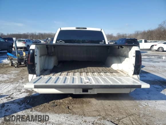 2007 Chevrolet Silverado 1500 Work Truck with VIN 1GCEC14X37Z162530, listed as a Copart auction lot 45347235 with 105,993 mi miles and Salvage title. Bid and sale history available at DreamBid. Image 6.