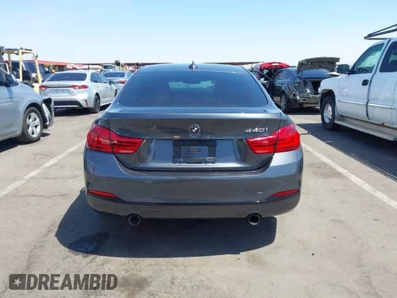 2018 BMW 4 Series 440i с VIN WBA4J5C5XJBF07996, выставлен на аукционе IAAI как лот 42361352 с пробегом 62 365 миль миль и . История ставок и продаж доступна на DreamBid. Изображение 16.