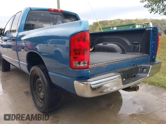 2004 Dodge 1500 SLT with VIN 1D7HU18N44J154679, listed as a IAAI auction lot 43499806 with 179,505 mi miles and . Bid and sale history available at DreamBid. Image 6.
