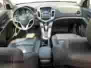 2014 Chevrolet Cruze LTZ z VIN 1G1PG5SB3E7270711, wystawiony jako Copart lot #68978635 z przebiegiem 77 663 mil mil oraz Szkoda całkowita • Salvage title. Historia ofert i sprzedaży dostępna na DreamBid. Obrazek 8.