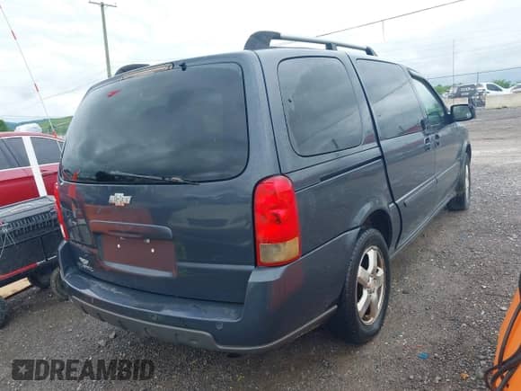 2008 Chevrolet Uplander 1LT с VIN 1GNDV33128D144704, выставлен на аукционе IAAI как лот 42176524 с пробегом 243 171 миль миль и . История ставок и продаж доступна на DreamBid. Изображение 4.