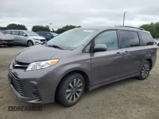 2019 Toyota Sienna LE with VIN 5TDJZ3DC3KS220474, listed as a Copart auction lot 57566495 with 51,392 mi miles and Salvage title. Bid and sale history available at DreamBid. Image 1.