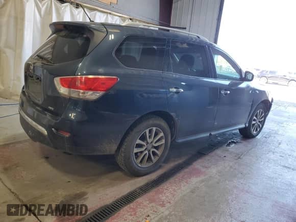 2016 Nissan Pathfinder Platinum with VIN 5N1AR2MM6GC656243, listed as a Copart auction lot 86528505 with 203,687 mi miles and Clean title. Bid and sale history available at DreamBid. Image 3.