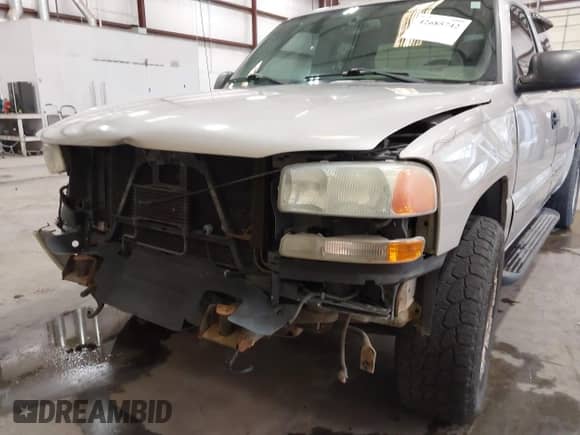 2004 GMC Sierra 1500 SLE with VIN 2GTEK19T841171771, listed as a IAAI auction lot 42685742 with 163,284 mi miles and . Bid and sale history available at DreamBid. Image 18.